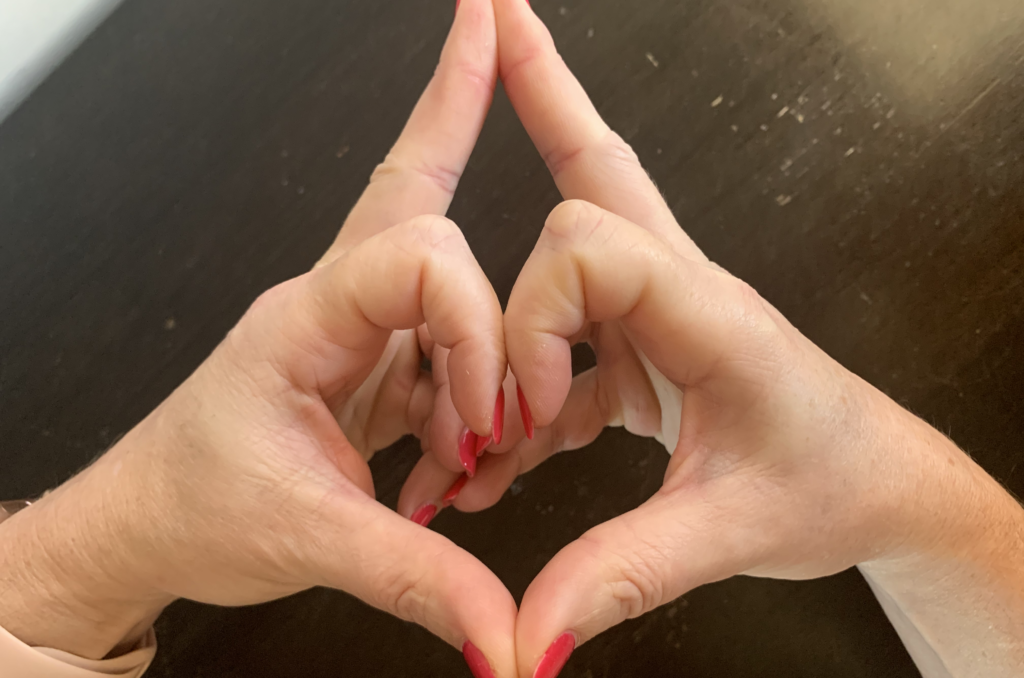 Tell Me Yoga - Kaleshvara Mudra
